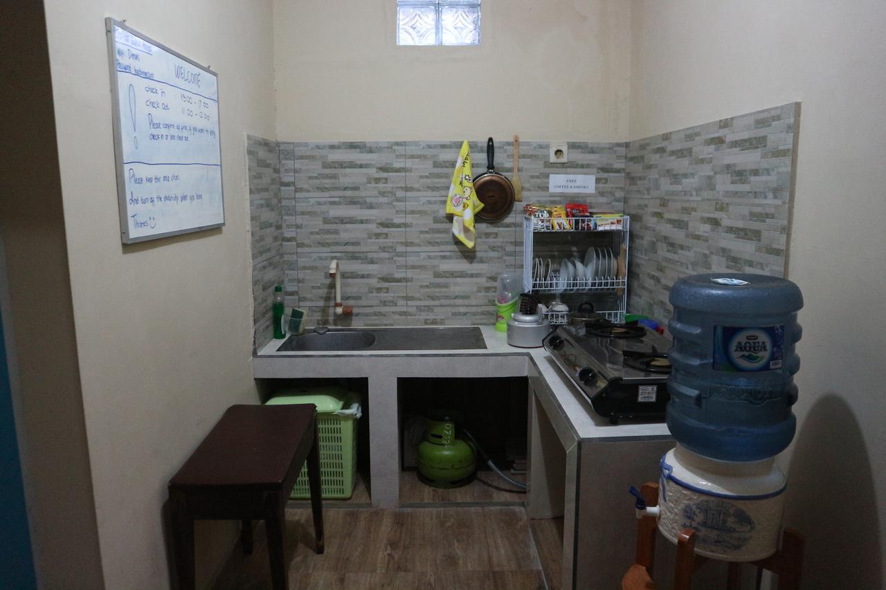 Kembar Guesthouse Yogyakarta Exterior photo
